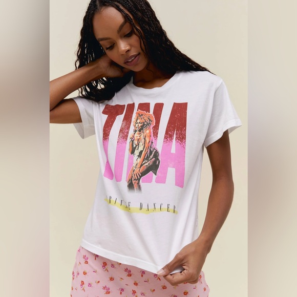 DAYDREAMER TINA TURNER PRIVATE DANCER SOLO TEE - Picture 1 of 2